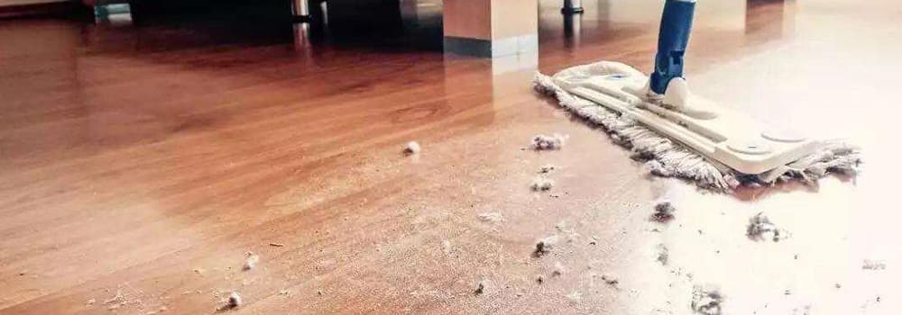 冬天的時(shí)候,為什么家里的地板灰塵、毛絮”會(huì)增多?